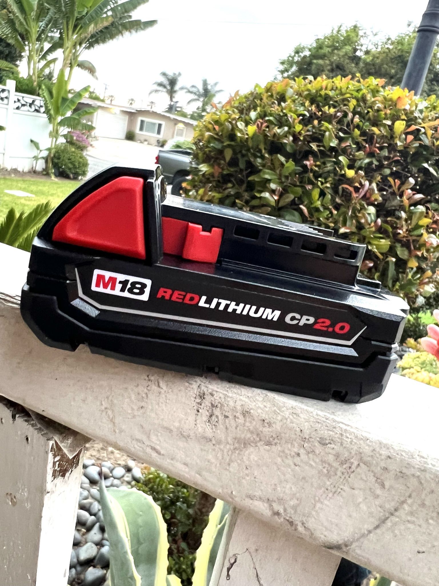 Milwaukee M18 CP Red lithium 2.0 Battery