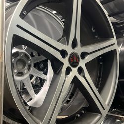 22x8.5” MERCELI WHEELS
