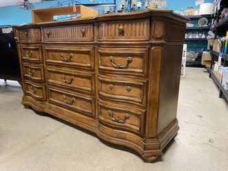 DREXEL French Provincial 12-Drawer Dresser