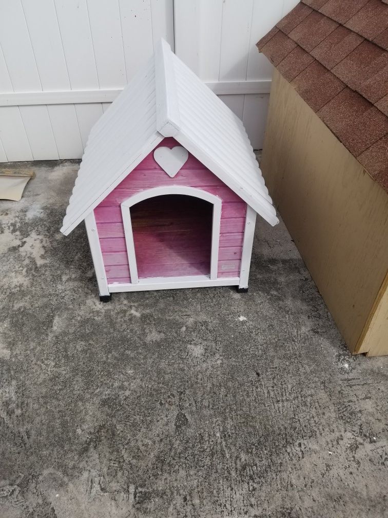 Dog house / Casa para perros