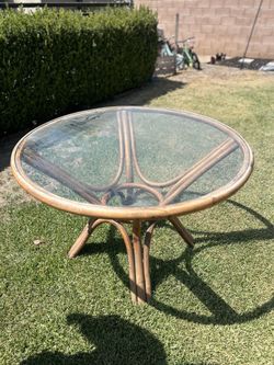 Vintage Round Rattan Glass Top Dining Table