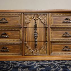 Bassett Furniture Solid Wood 9 Drawer Dresser - Delivered