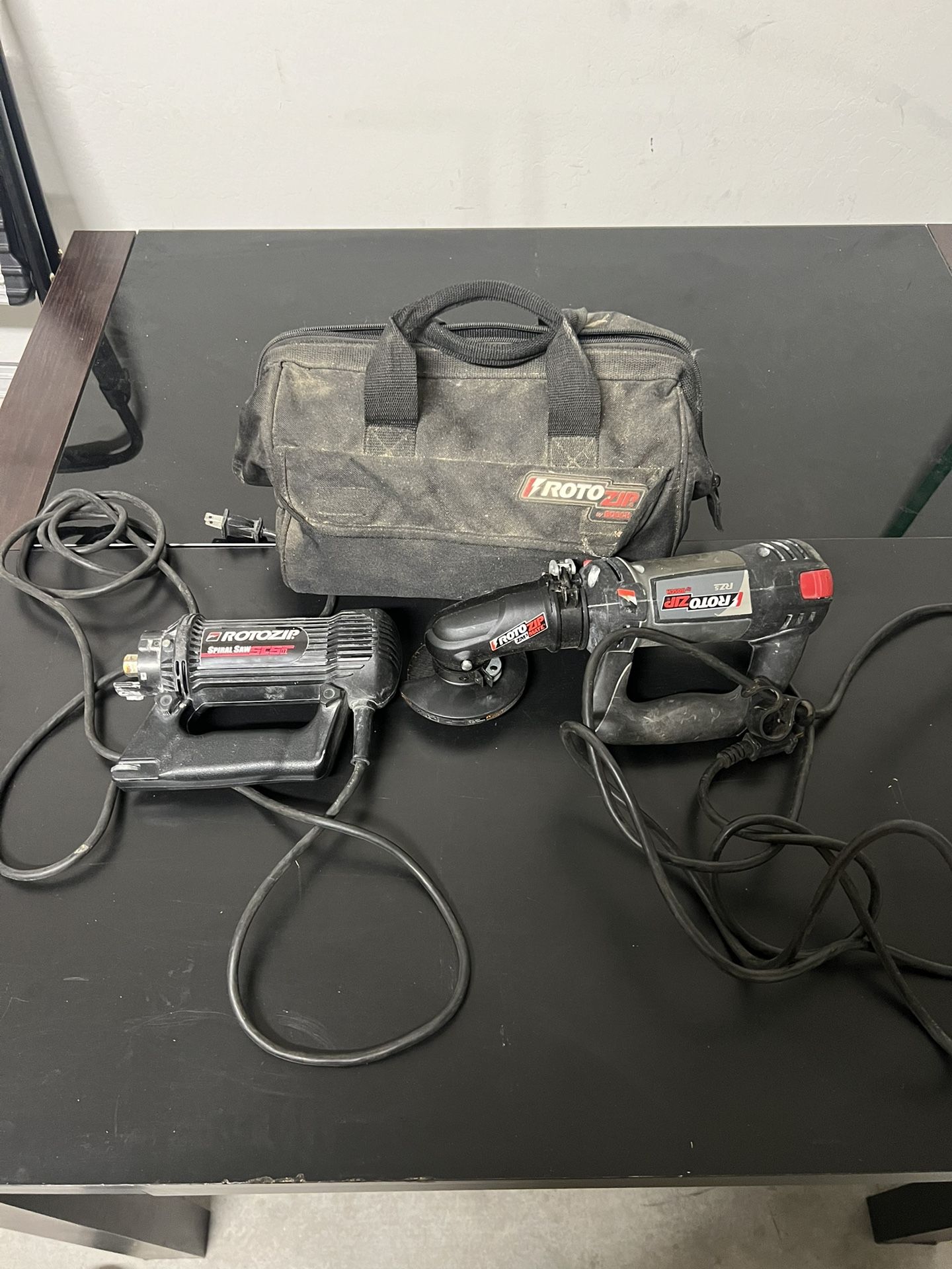 Bosch Angle Cutter And Rotary Tool With Bag