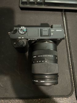 Sony alpha a6400 camera with sigma 18-50mm f/2.8 dc dn e mount