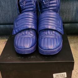 Versace Men's size 9 EU size 40 blue leather quilted shoes Medusa