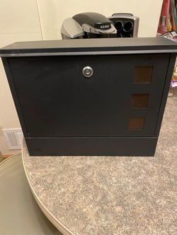 Mailbox With Key Like New South Philly 