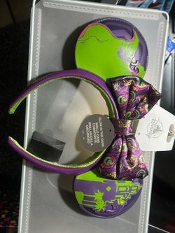 2025 Oogie boogie Bash Disney years
