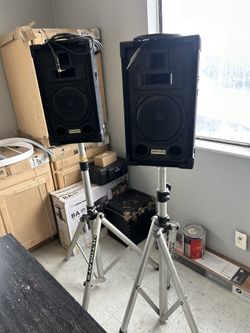 Shaker Speakers