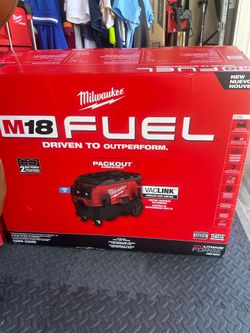 Milwaukee m18 fuel 9gal dust extractor with kit new