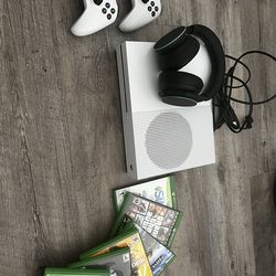Xbox One S Bundle