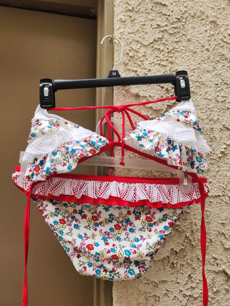 NWOT - Rusty Bikini SZ 12 Runs Small $25