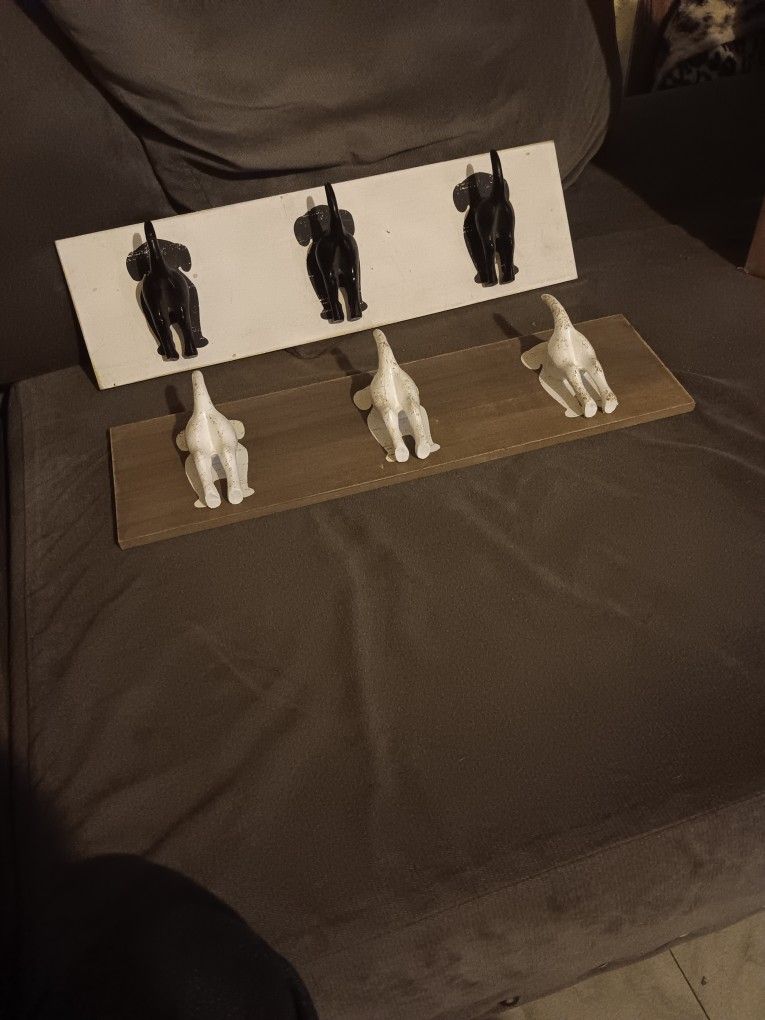 Dog Wall Hanging Coat Hangers
