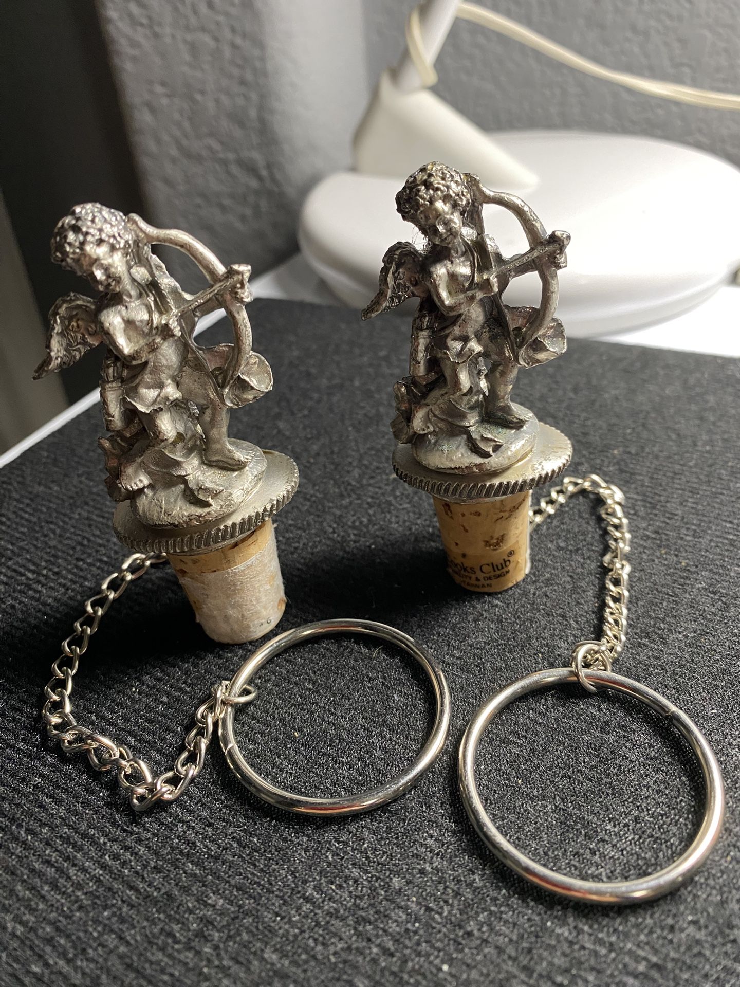 2 Pewter Cherub Angel Bottle Stopper ( Trop & Decatur Area