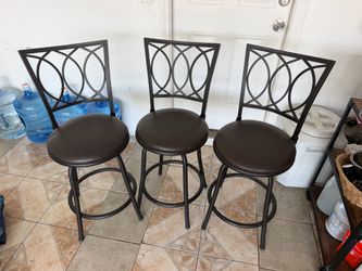 Set of 3 Swivel Iron Barstools – Dark Bronze Metal – Like New