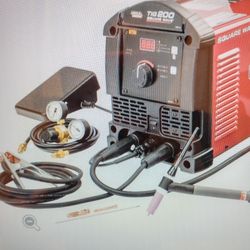 Lincoln Electric TIG Welder/ Tungsten Inert Gas