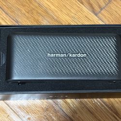 Harman/Kardon Traveler Bluetooth Speaker