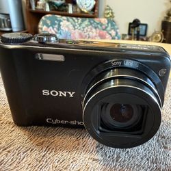 Sony Cyber-shot DSC-HX5V Digital Camera 10.2MP, 10X Optical Zoom - Black with battery. No charger, no memory card. Tested. Working great