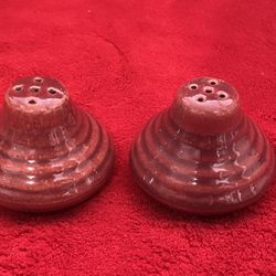VINTAGE Bauer Pottery Ring Ware Salt & Pepper Shaker Set RED ‼️ Zooming Pictures For Details ‼️