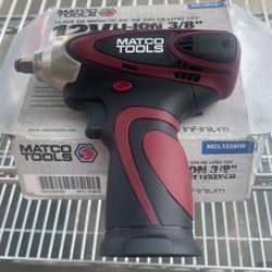 Matco Tools 3/8 12 V Impact New In Box