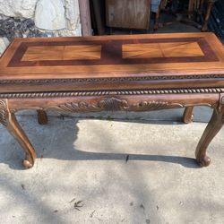Beautiful Entryway / Sofa Table