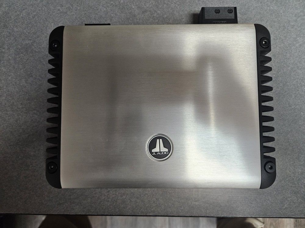 JL AUDIO HD1200/1 Mono Block Amplifier. High End Amp With DSP