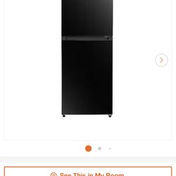 LIKE NEW Magic Chef Fridge & Freezer
