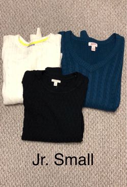 Jr. Sweaters Lot sizes Small