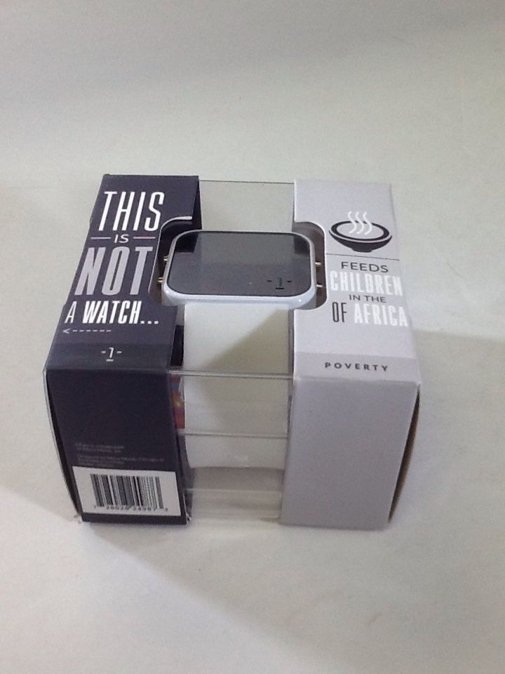 1Face Hunger Unisex Digital Watch White