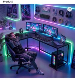Gaming desk