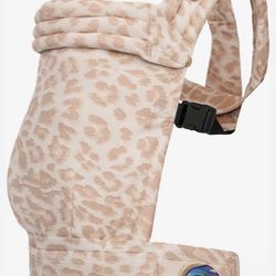 Artipoppe baby carrier