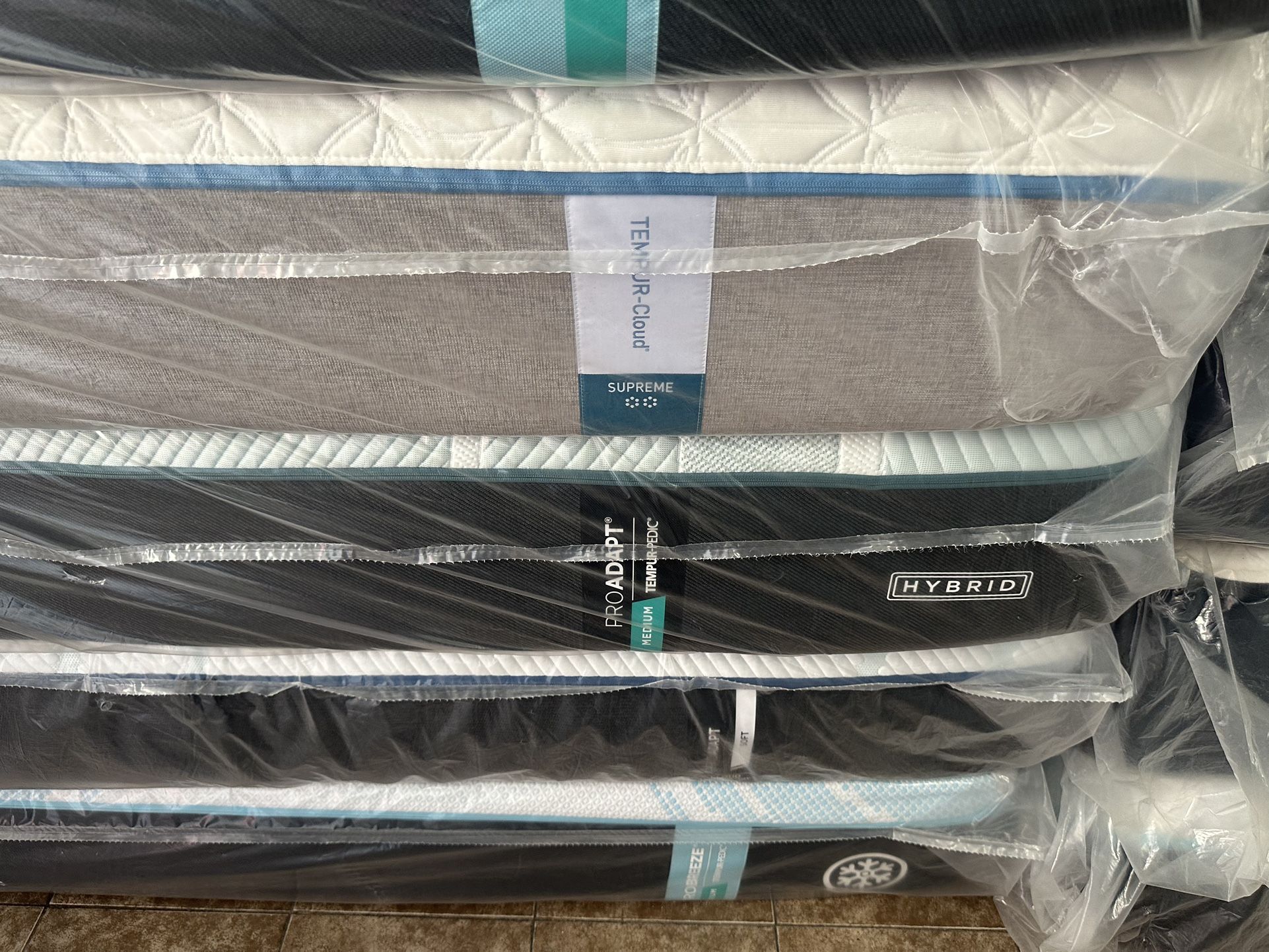 King Queen Size Tempurpedic ProAdapt, ProBreeze, LuxeBreeze Mattress Pro Breeze /Luxe Adapt /Pro Adapt /Adapt /cloud /Tempur pedic contour Supreme