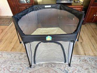 Large baby pen