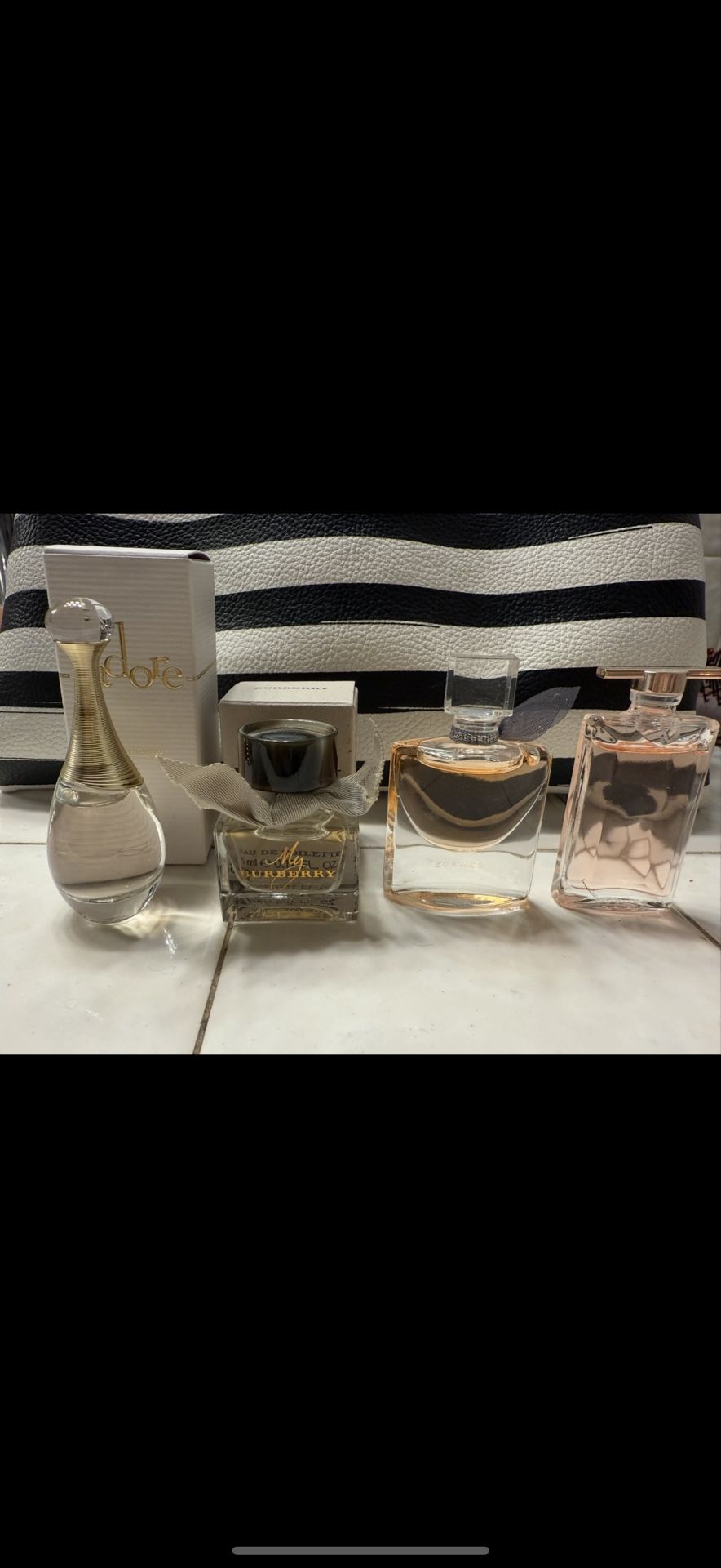 Mini Perfumes ,Dior, Burberry ,Lancôme