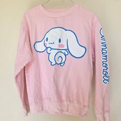 Cute sweater size small