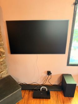 Samsung 50” The Frame TV + Q-Series Soundbar & Subwoofer