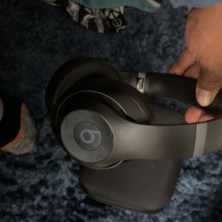 Beat Studio Pro Used 
