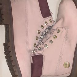 Timberland 6”WP boot Pink In Size 6.5 Juniors For Woman
