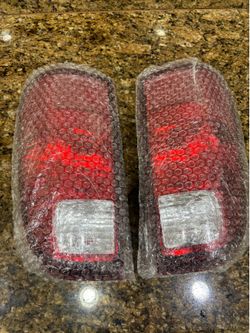Tail Light Set for 2008-2016 Ford F-250 / F-350 Super Duty – Left & Right Pair🚚