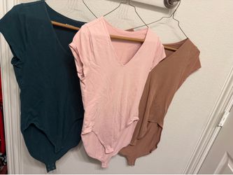 Old Navy Short Sleeve Body Suits set of 3 size M