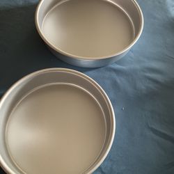 Cake Pans & Tier Plate