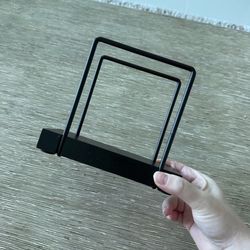 Black napkin holder
