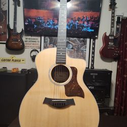 Taylor Guitar 