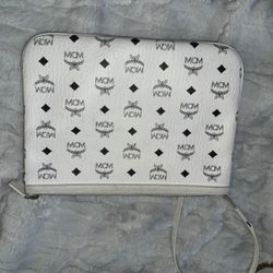 MCM Pouch