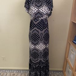 Maxi Dress Small