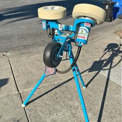 M1750 Jugs-field General Football Machine!