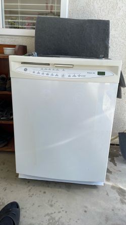 GE Triton XL under counter style Disheasher