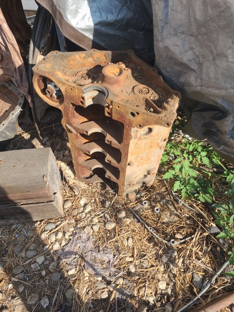 Bare Chevy Block 350