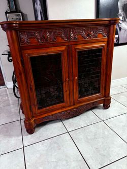 Solid Wood Cabinet Bar