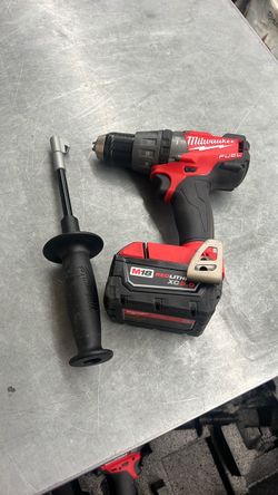 Milwaukee 2704-20 M18 Fuel 1/2” Hammer Drill w/ Battery