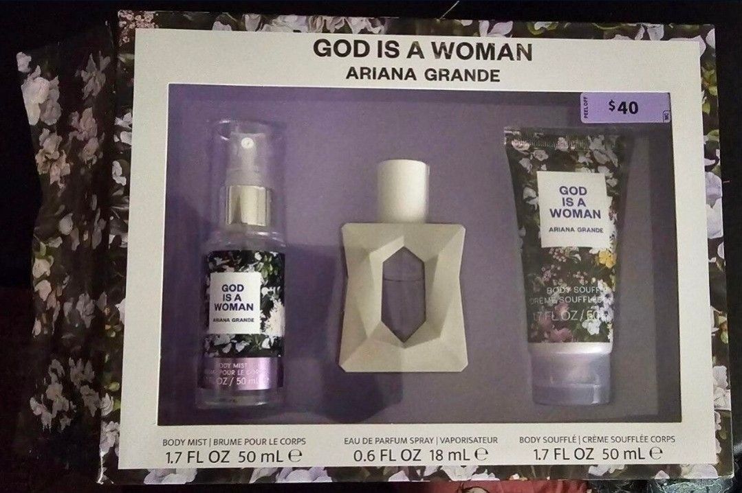 Ariana Grande God Is A Woman Gift Set